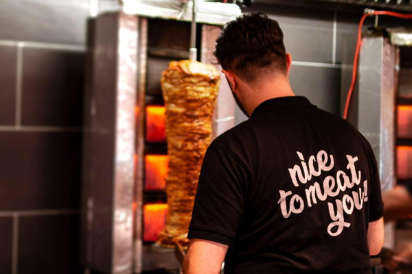 Bild 1 von Meating by Davut